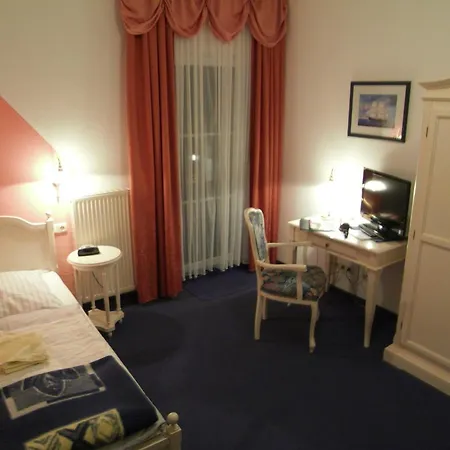 Konukevi Heideperle 4*