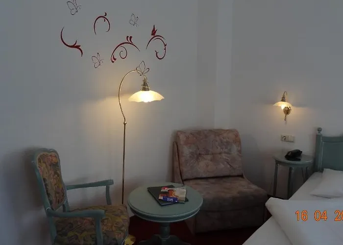 招待所 Heideperle 4*